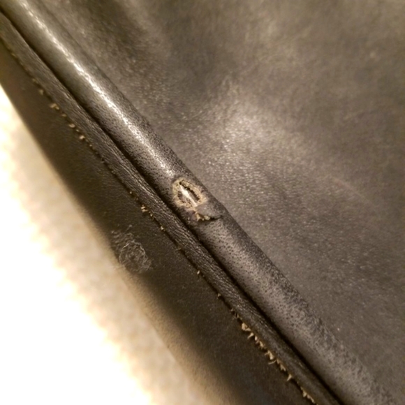 VINTAGE 1991 Coach Leather Briefcase - always open to reasonable offers. - Picture 7 of 8